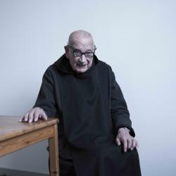 写真|アンジェリコ修道士と『ブルゴーニュ・ロマーヌ』